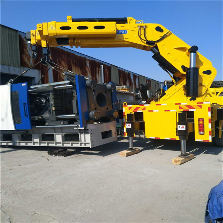 中兴镇优质大吨位随车吊出租服务，助您高效施工