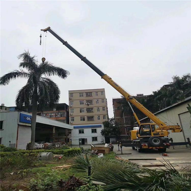 中兴镇12吨吊车出租一天的收费标准是什么