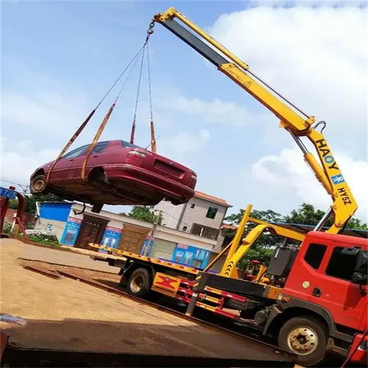 中兴镇吊车救援小汽车怎么吊