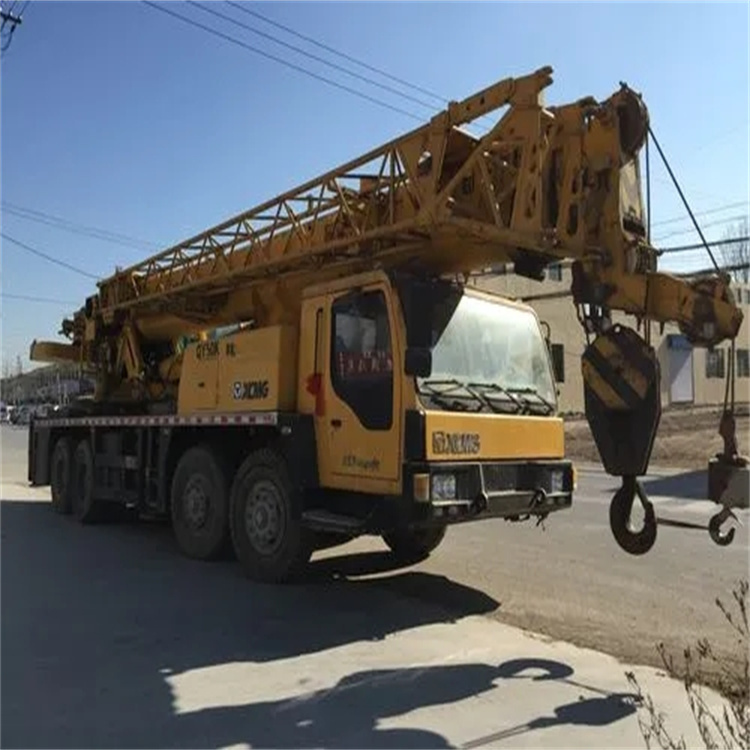 中兴镇哪里有专业吊车出租